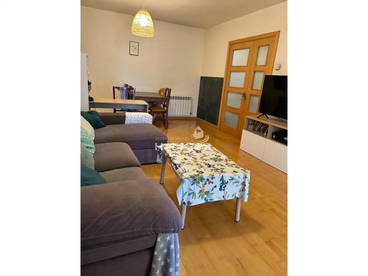 Sala de estar de Piso en venta en Girona con Aire acondicionado, Calefacción y Parquet