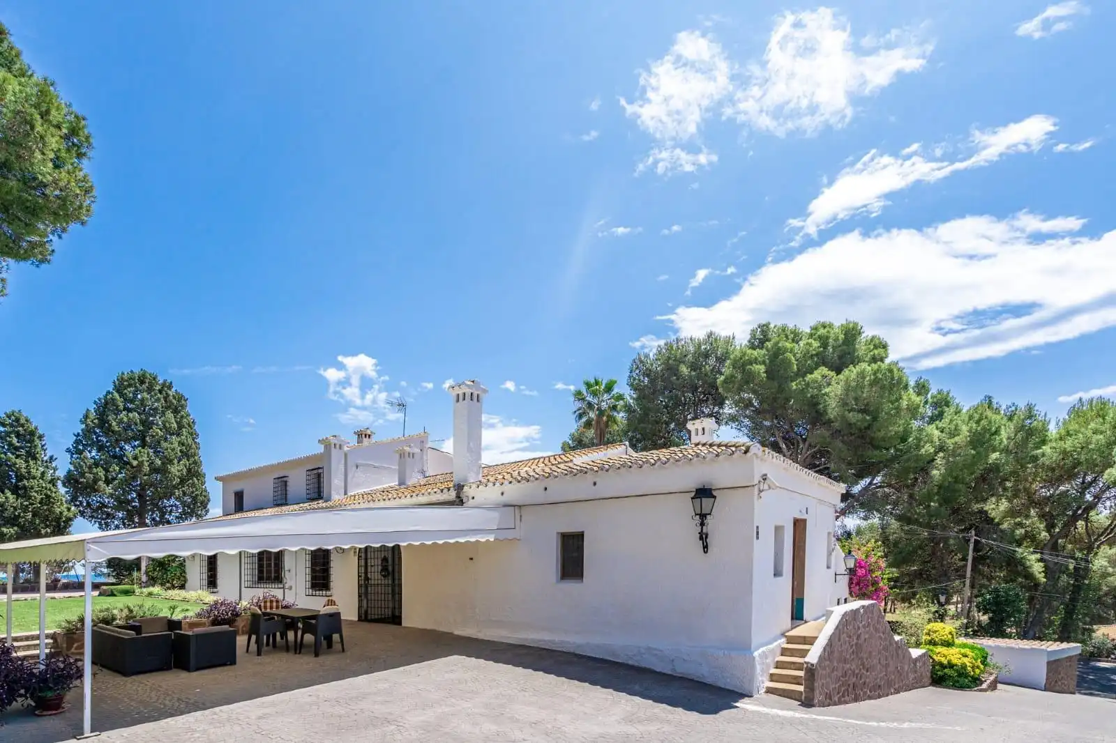 Exterior view of Houses for rent in El Puig de Santa Maria  with Heating, Private garden and Terrace