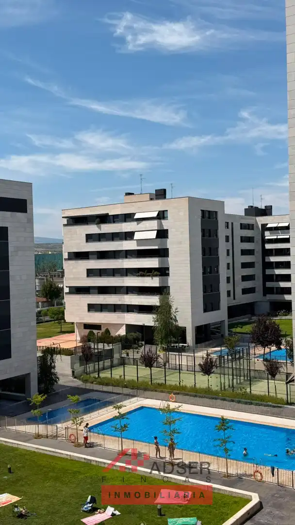 Exterior view of Flat for sale in  Logroño  with Air Conditioner, Heating and Terrace