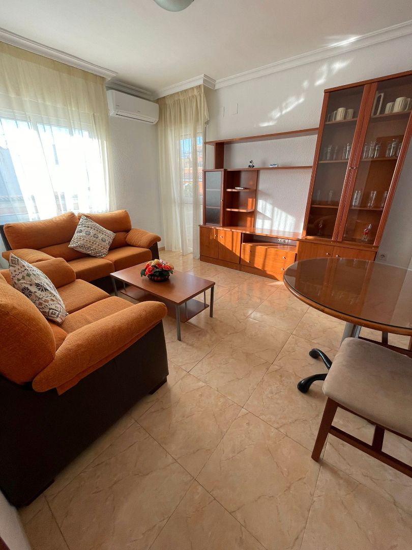 Sala d'estar de Pis en venda en  Córdoba Capital amb Aire condicionat, Terrassa i Moblat