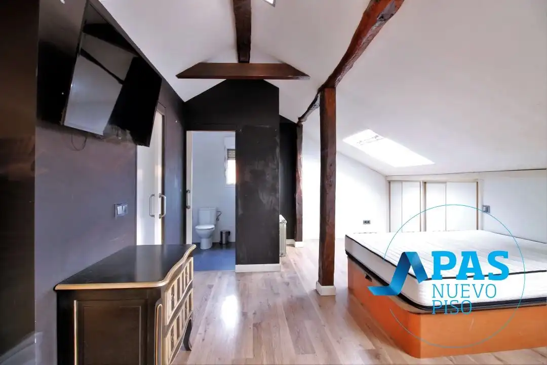 Habitación de Casa o chalet en venta en El Astillero   con Calefacción, Jardín privado y Trastero