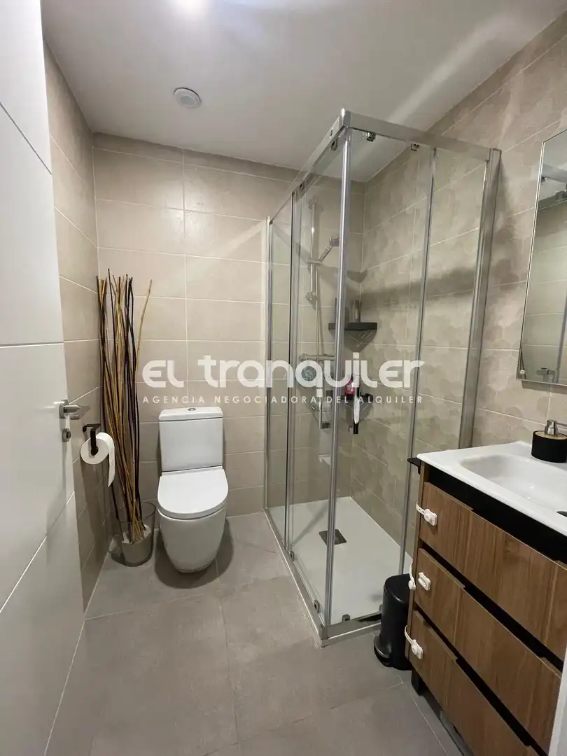 Badezimmer von Wohnung zur Miete in Las Rozas de Madrid mit Klimaanlage, Terrasse und Schwimmbad