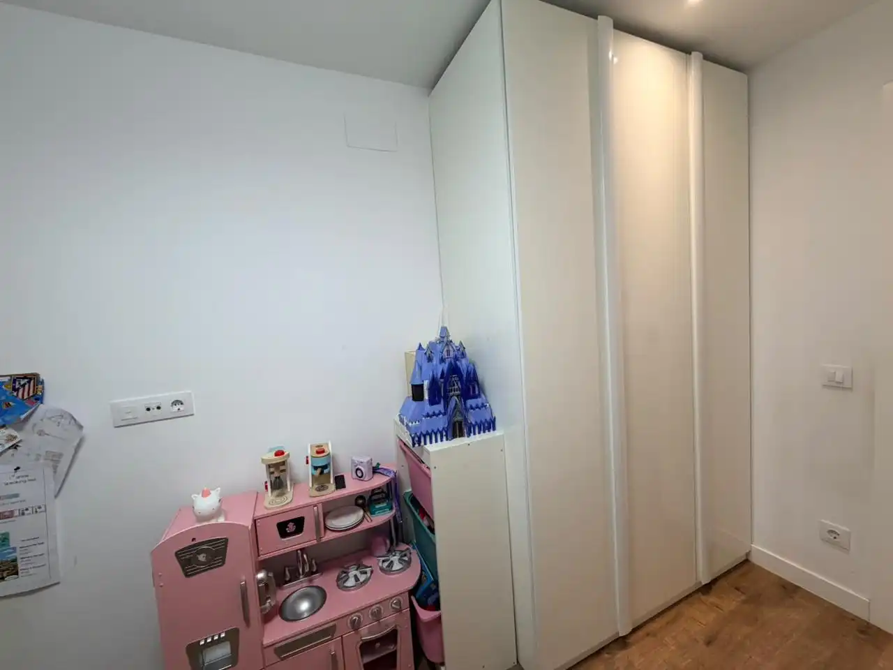 Bedroom of Flat for sale in Madrid  with Air Conditioner, Heating and Terrace