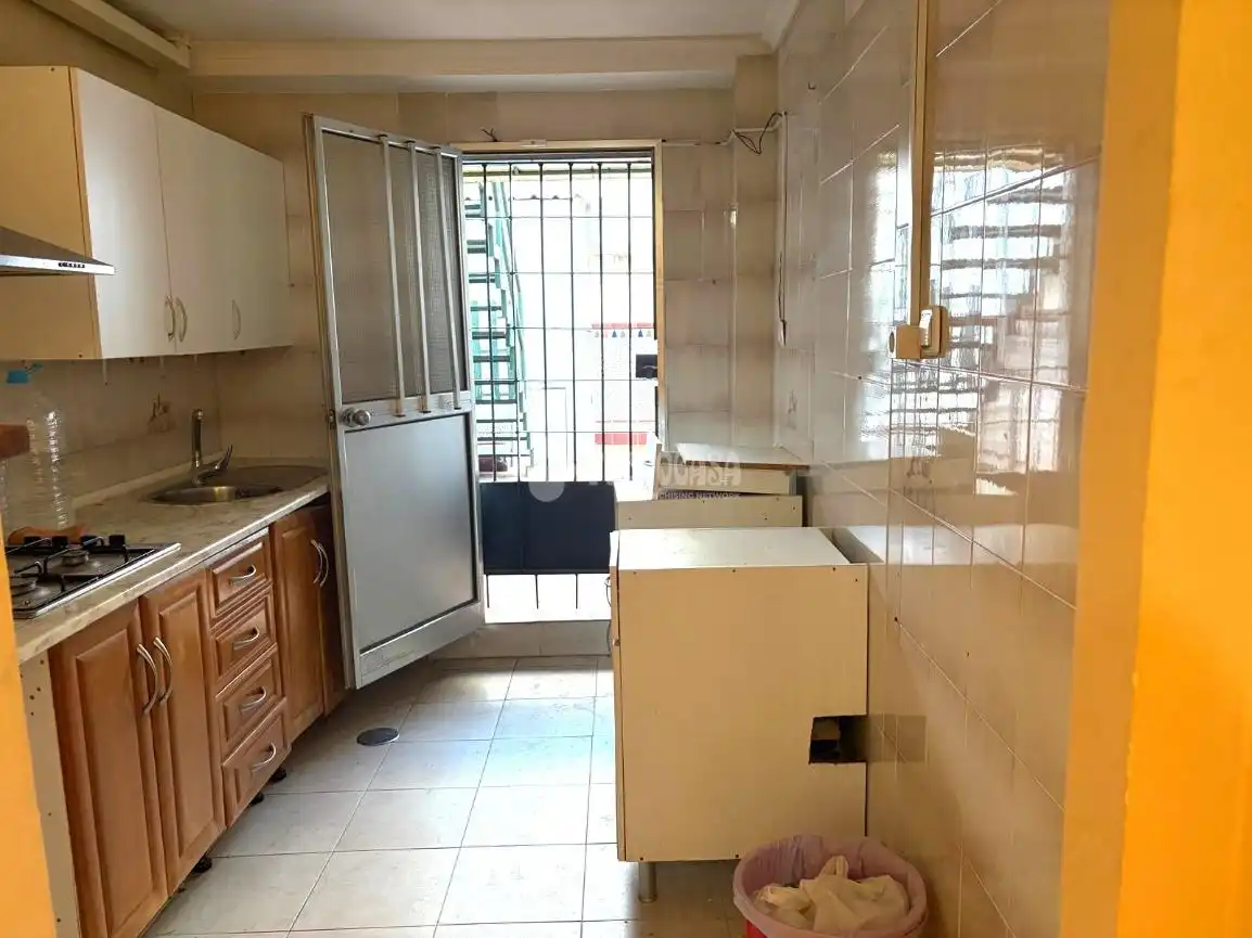 Cocina de Casa adosada en venta en Sevilla con Aire acondicionado y Terraza