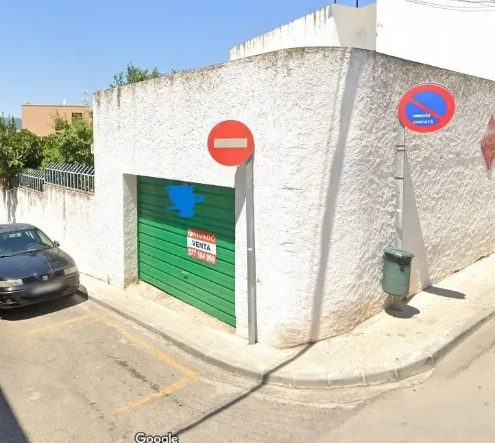 Terreny residencial en venda a Les Roquetes