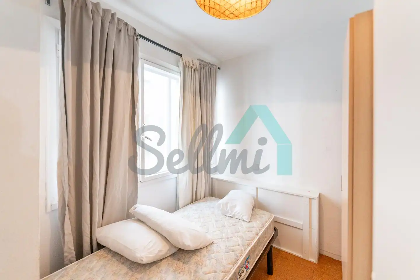 Schlafzimmer von Wohnung zur Miete in Gijón  mit Heizung, Terrasse und Möbliert