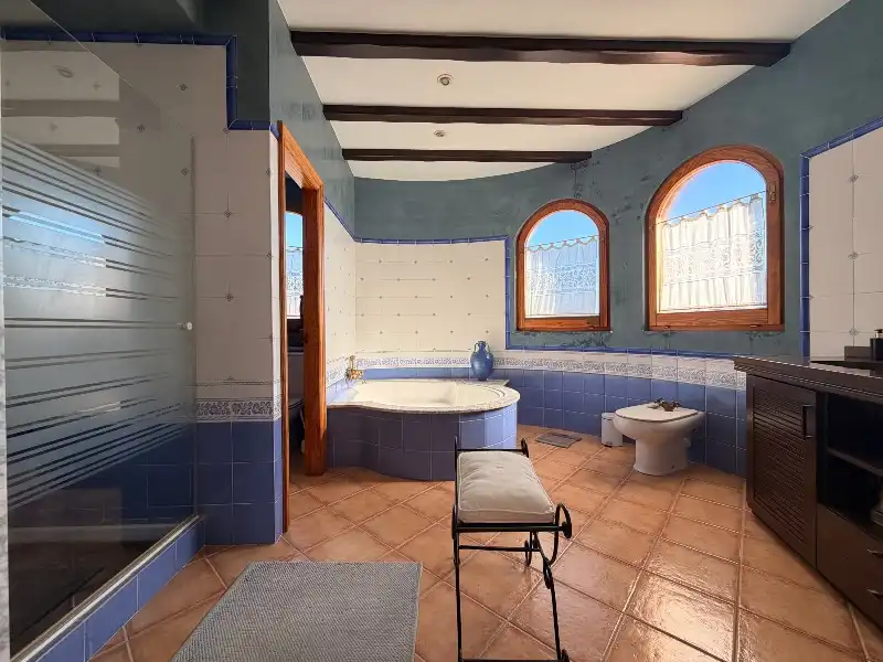 Bathroom of Houses for sale in Mont-ras  with Air Conditioner, Heating and Private garden