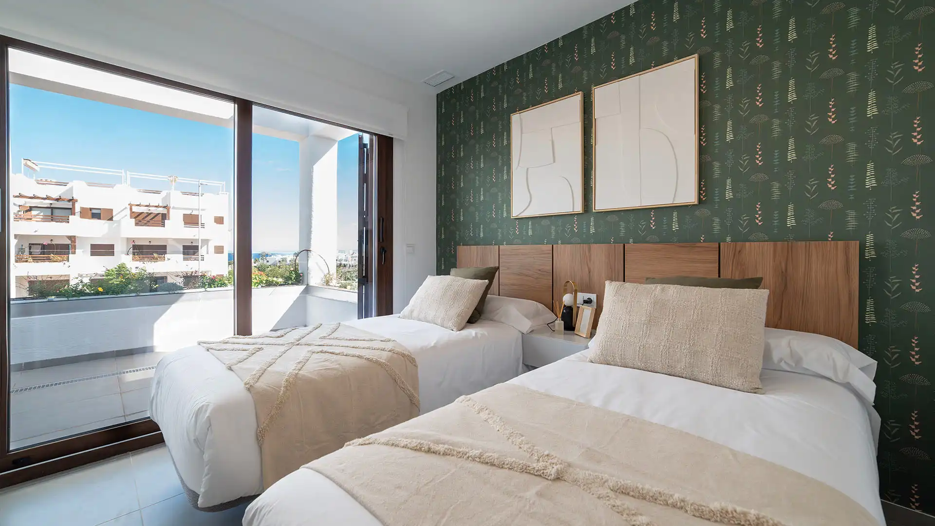 Chalet con piscina en venta en Calle Berlin 42, imagen 16