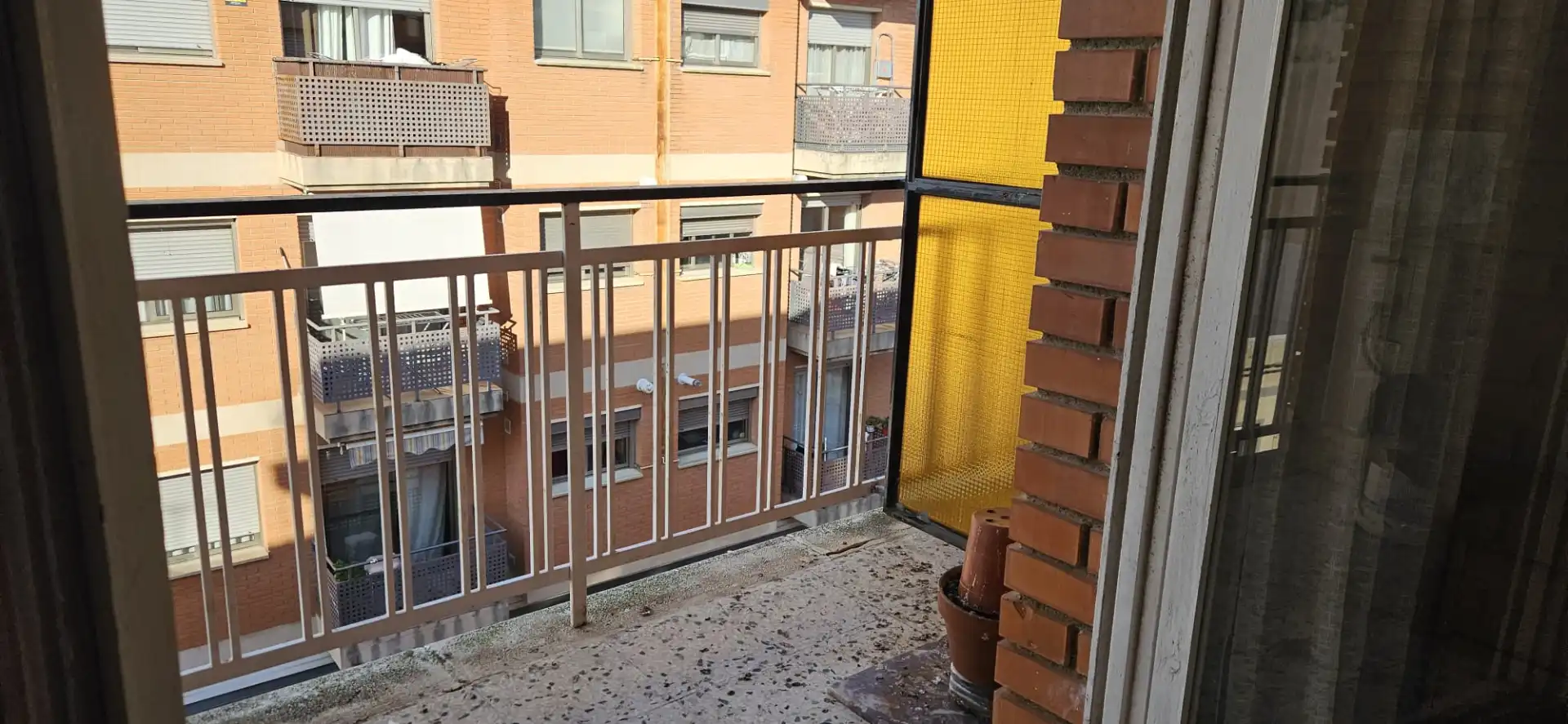Flat with terrace for sale in Carrer Vint-I-Dos, imagen 6