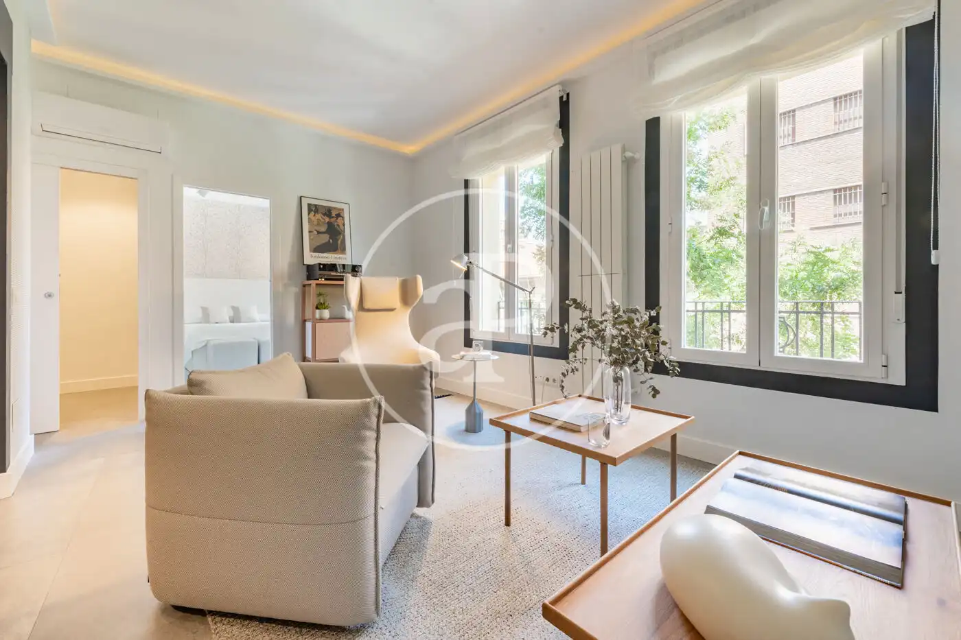 Living room of Flat for sale in Madrid  with Air Conditioner, Heating and Balcony
