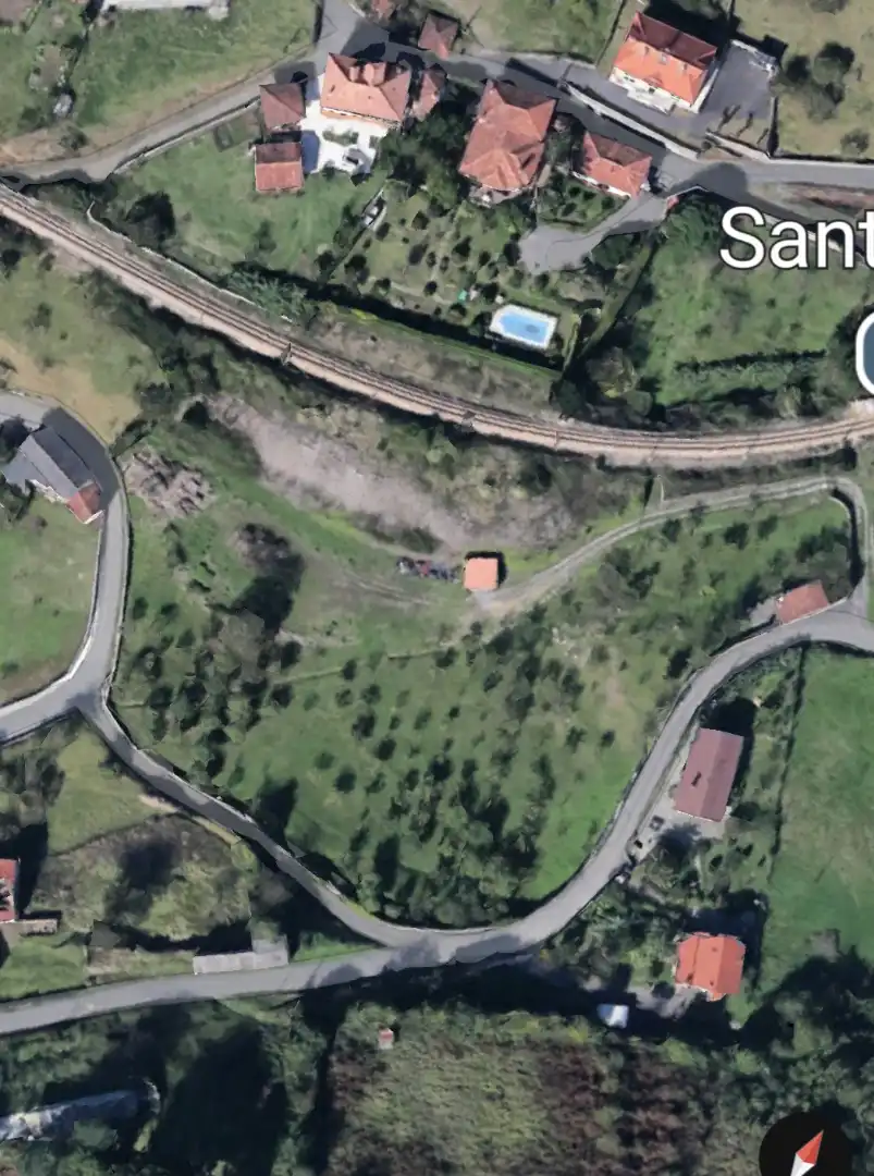 Residential land for sale in Lugar de Santianes