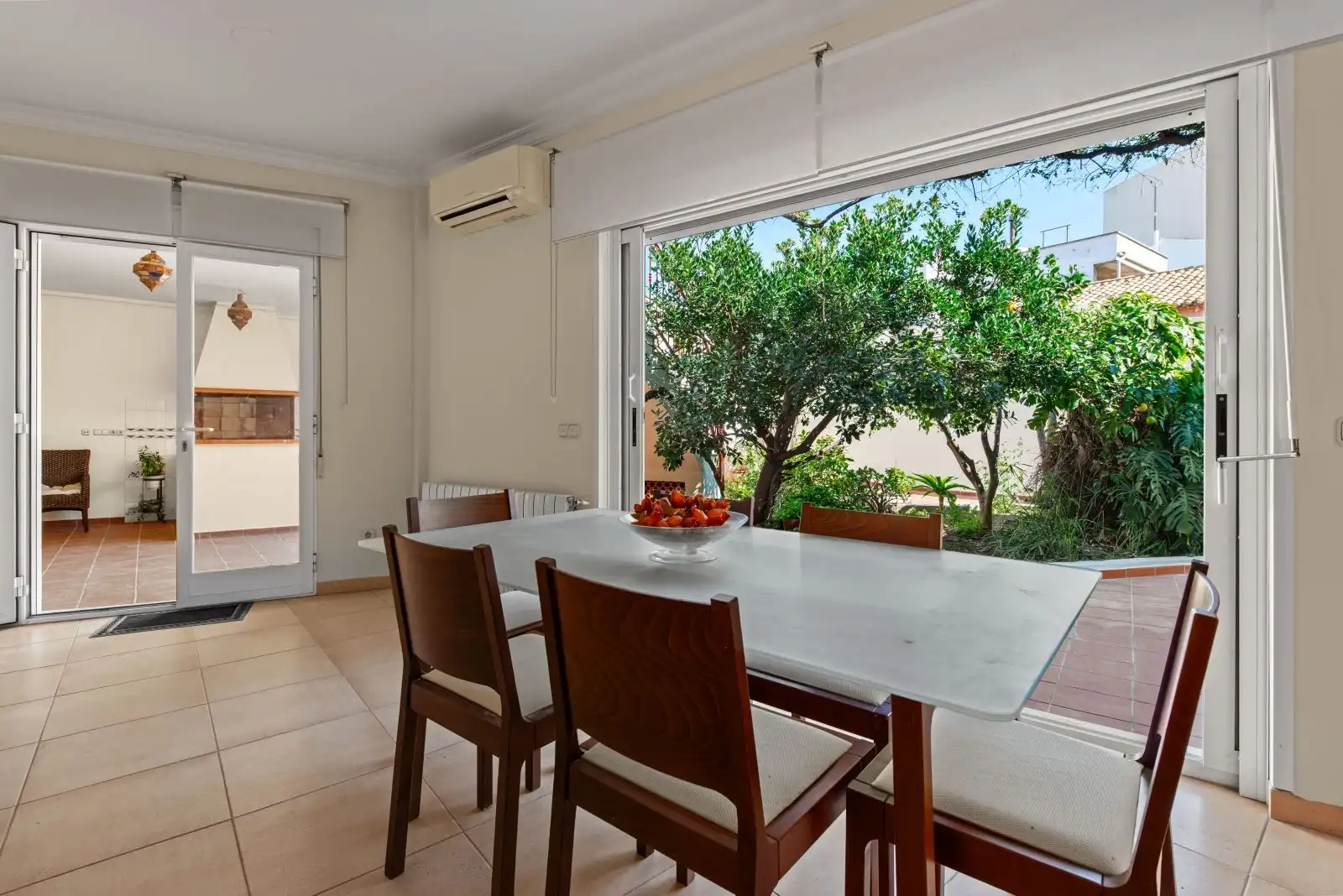 Comedor de Finca rústica en venta en Pedreguer con Aire acondicionado, Calefacción y Jardín privado
