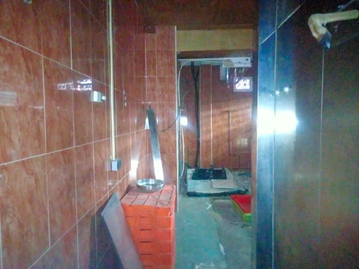 Local comercial en venda a Juan de la Cierva, imagen 5