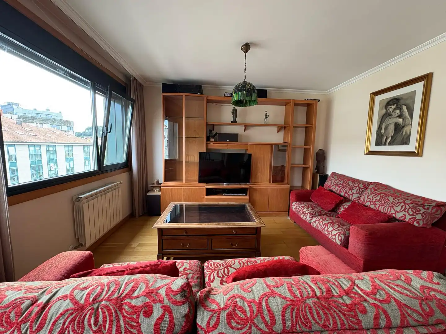 Sala de estar de Dúplex en venta en Santiago de Compostela  con Calefacción, Parquet y Trastero