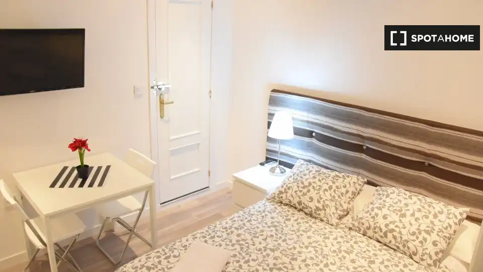 Wohnung mit Terrasse zur Miete in Centro, imagen 7