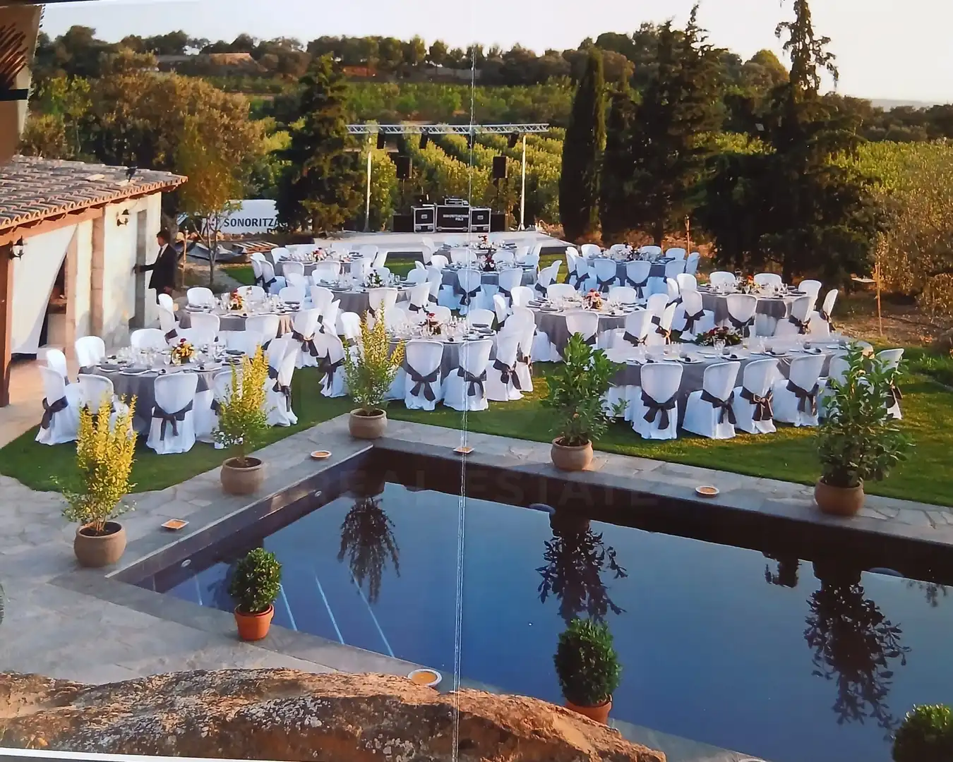 Casa amb piscina en venda a Camarasa