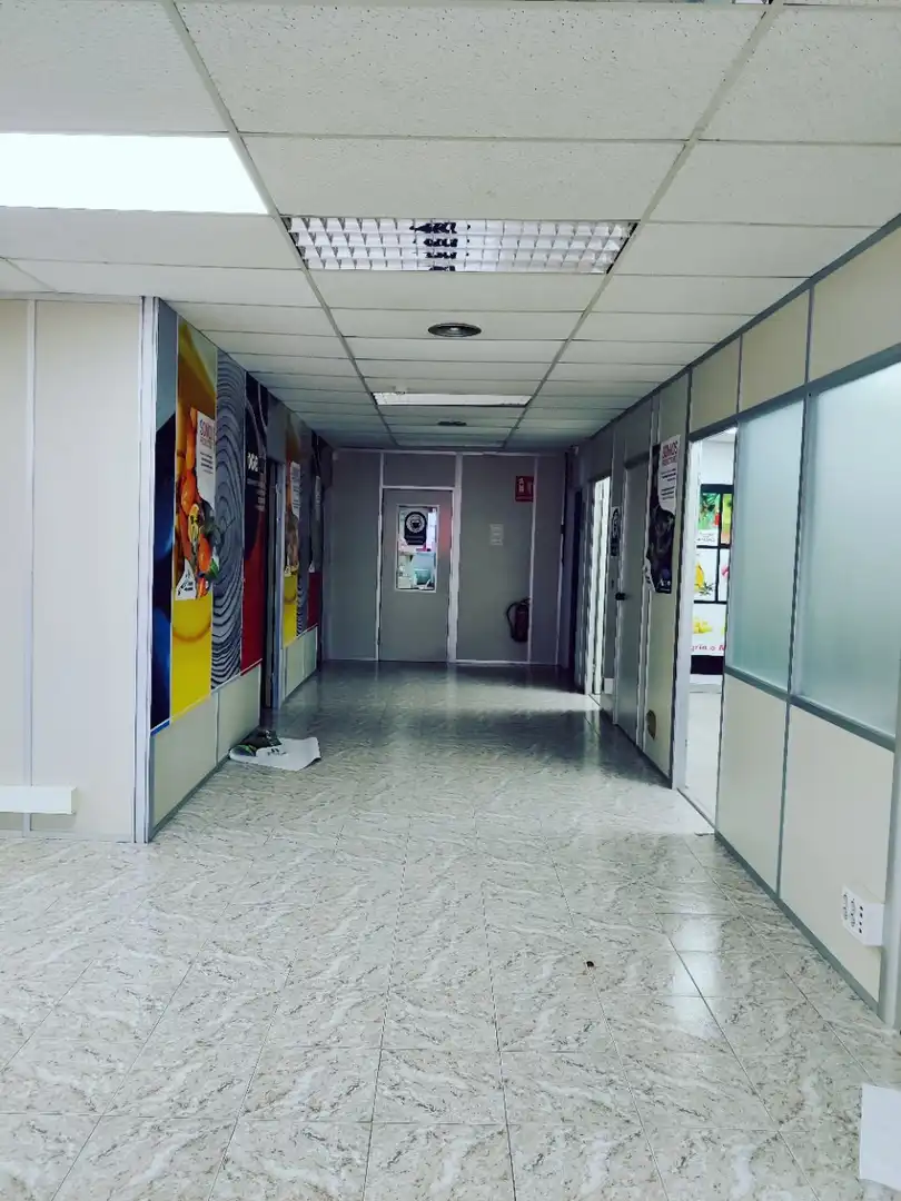 Nau industrial de lloguer en Castelldefels