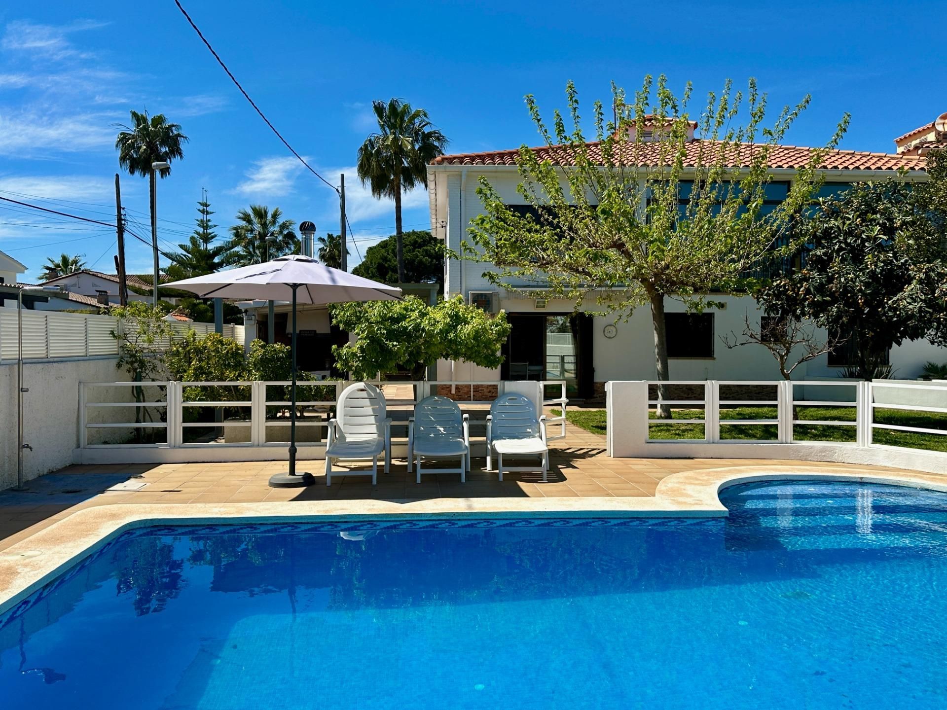 Garden of House or chalet for sale in Benicasim / Benicàssim  with Air Conditioner, Heating and Private garden