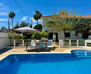 Jardí de Casa o xalet en venda en Benicasim / Benicàssim amb Aire condicionat, Calefacció i Jardí privat