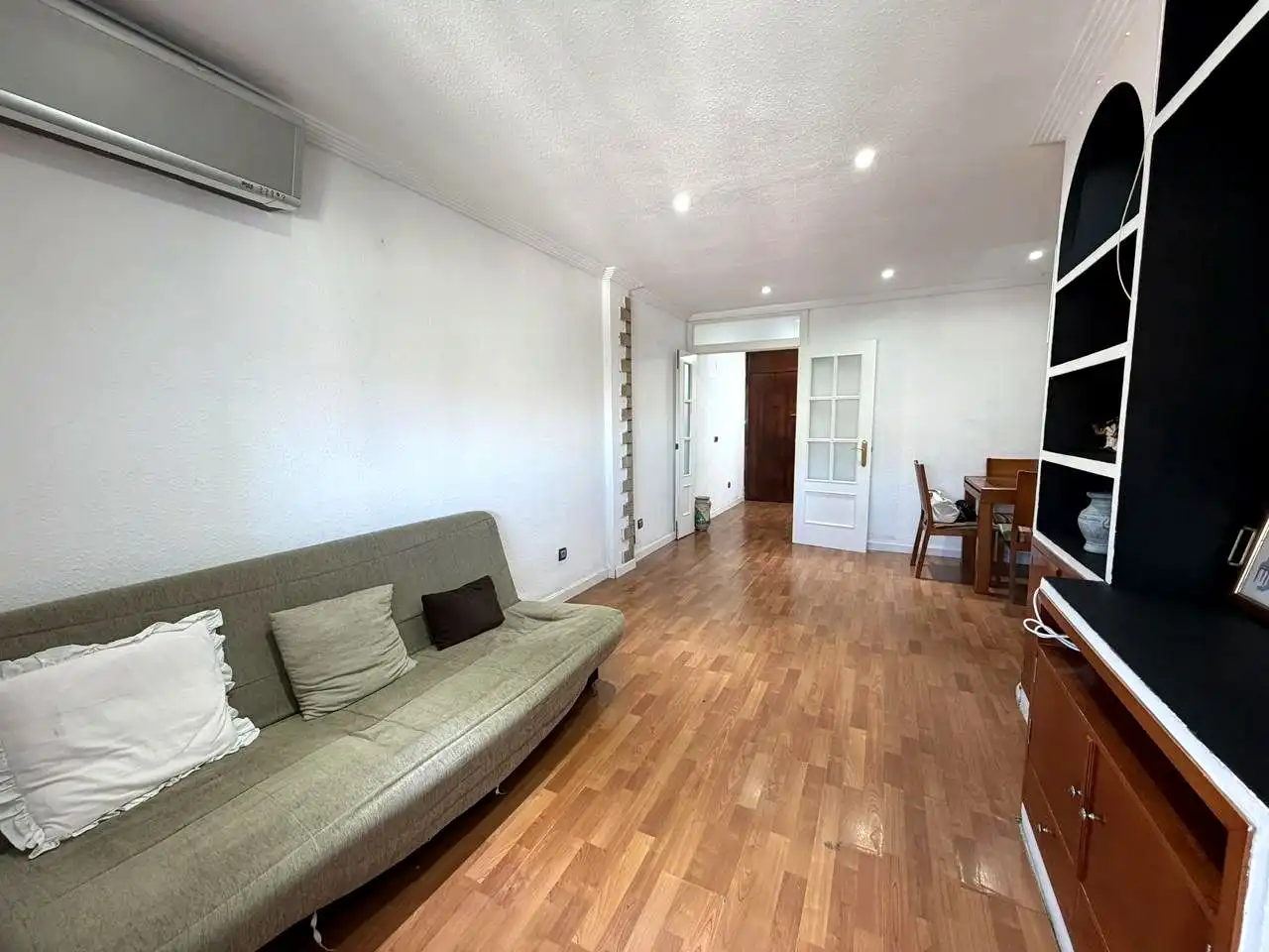 Living room of Flat for sale in Sevilla  with Terrace
