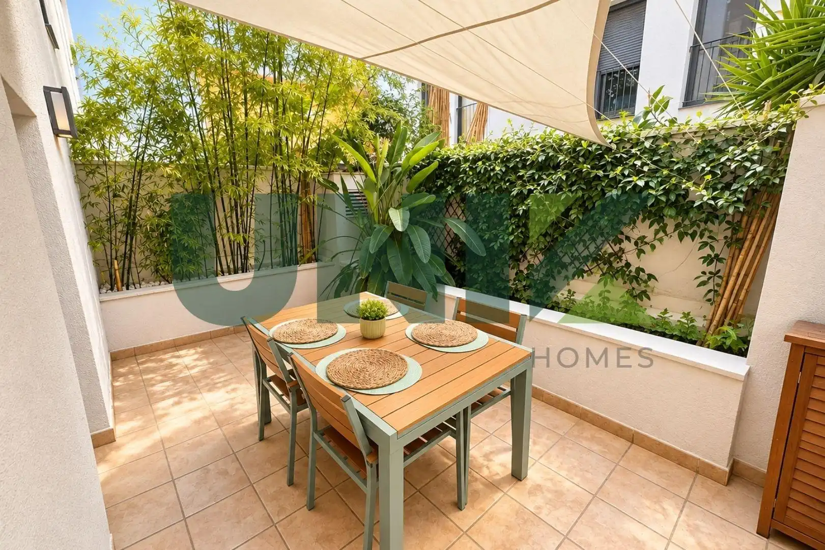 Piso con terraza en venta en Carrer NUMANCIA