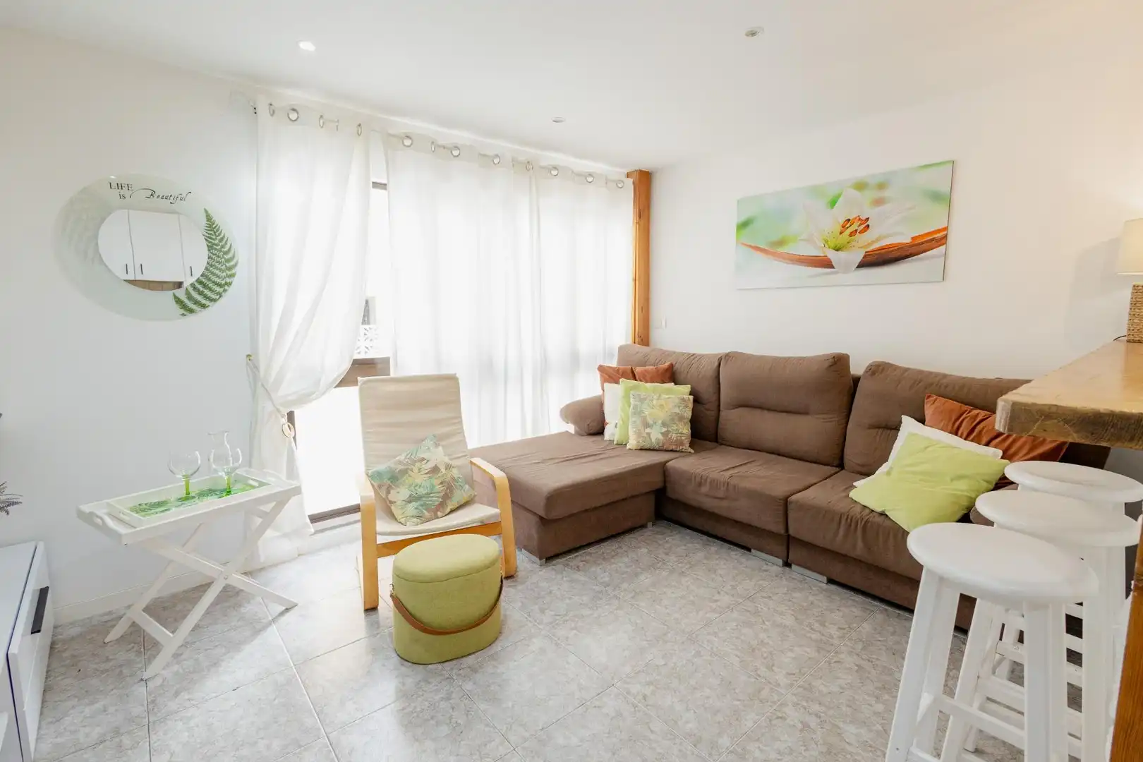 Sala de estar de Apartamento en venta en San Cristóbal de la Laguna con Piscina comunitaria