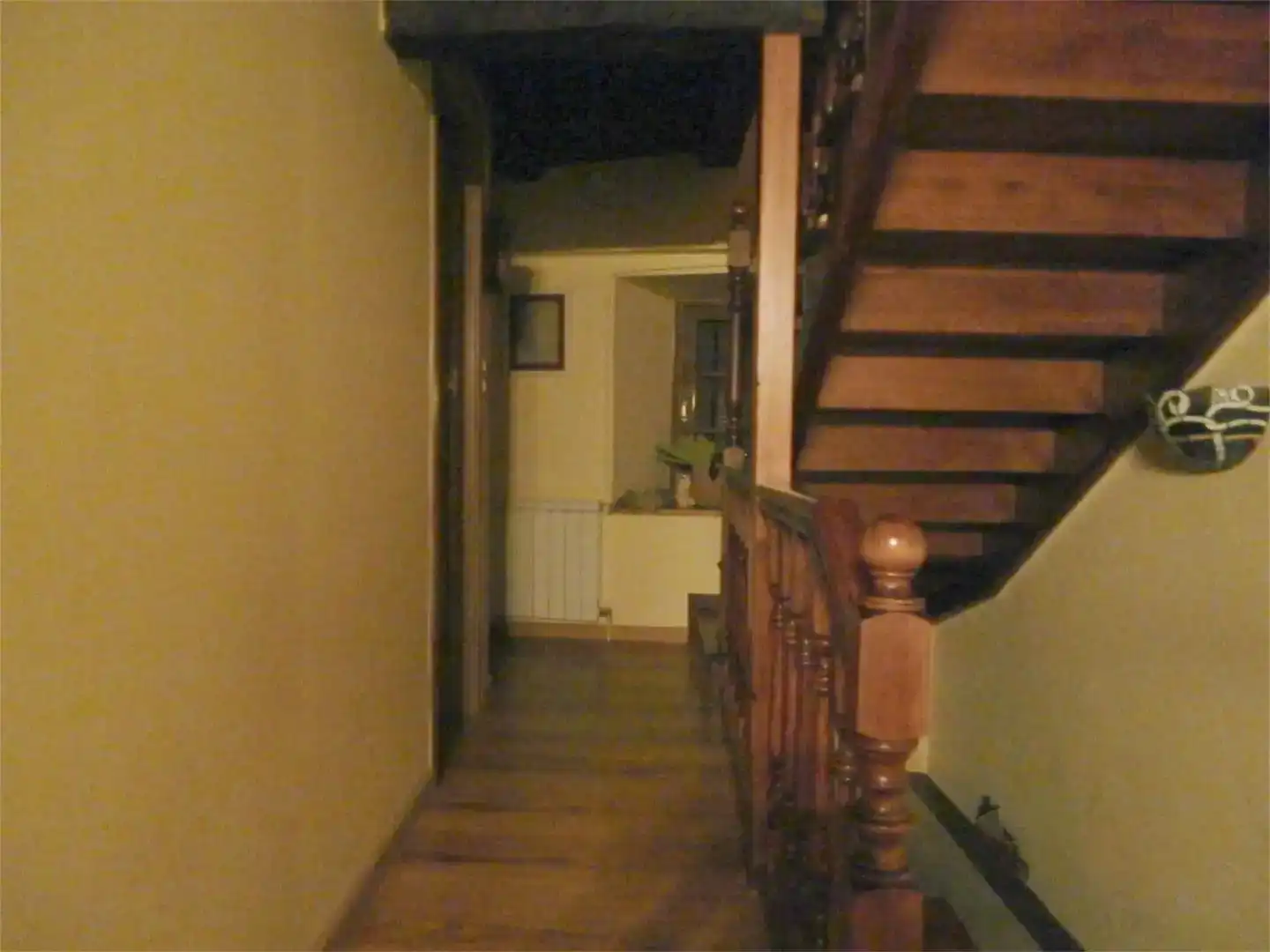Casa o xalet en venda en Ponferrada amb Parquet, TV i Balcó