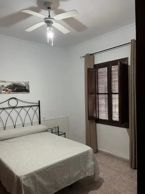 Dormitori de Casa o xalet de lloguer en Villafranca de Córdoba amb Terrassa, Moblat i Forn