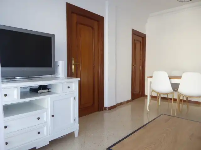 Sala de estar de Piso de alquiler en Málaga con Aire acondicionado, Terraza y Amueblado