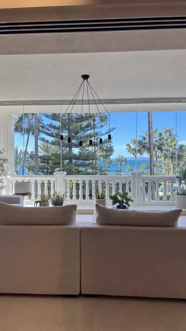 Terraza de Piso en venta en Estepona con Aire acondicionado, Piscina y Balcón