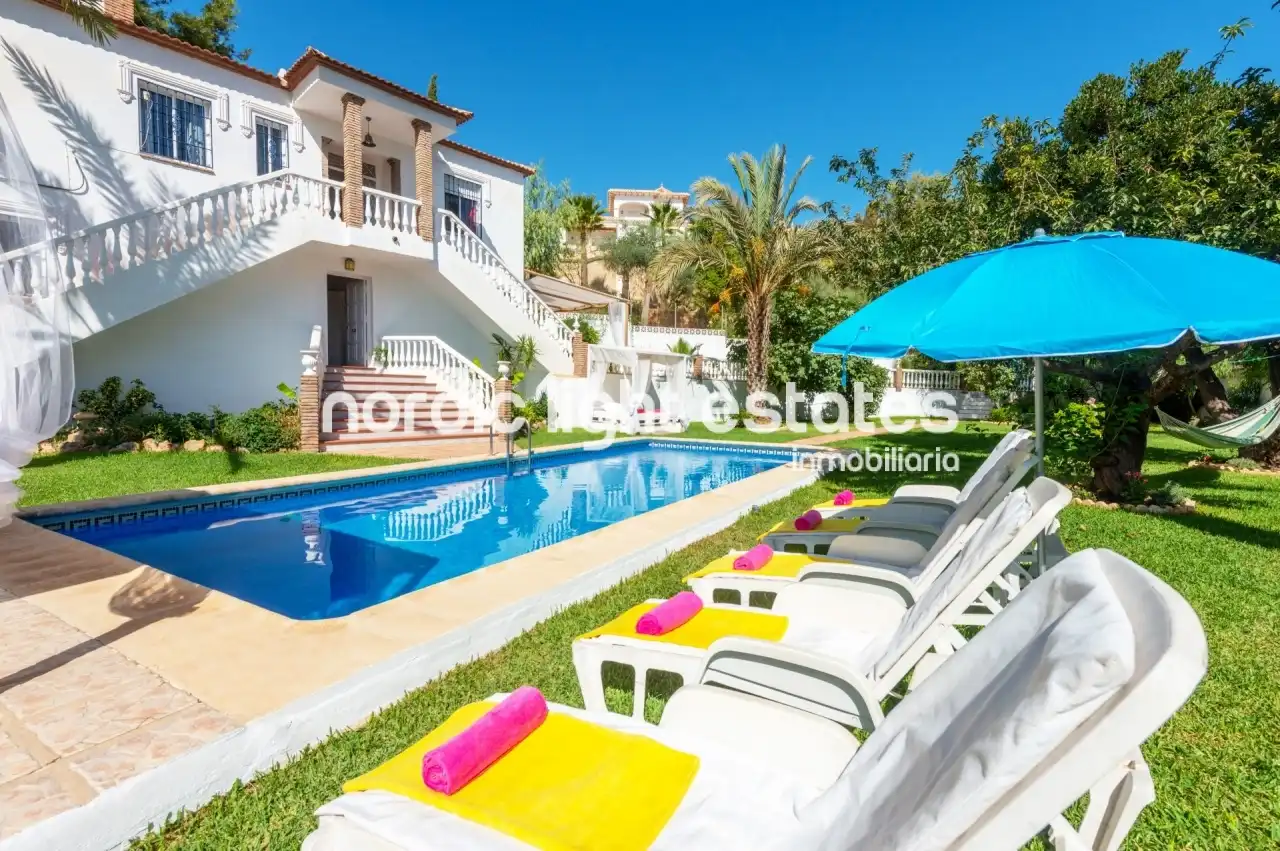 House with pool to rent in Frigiliana, imagen 5