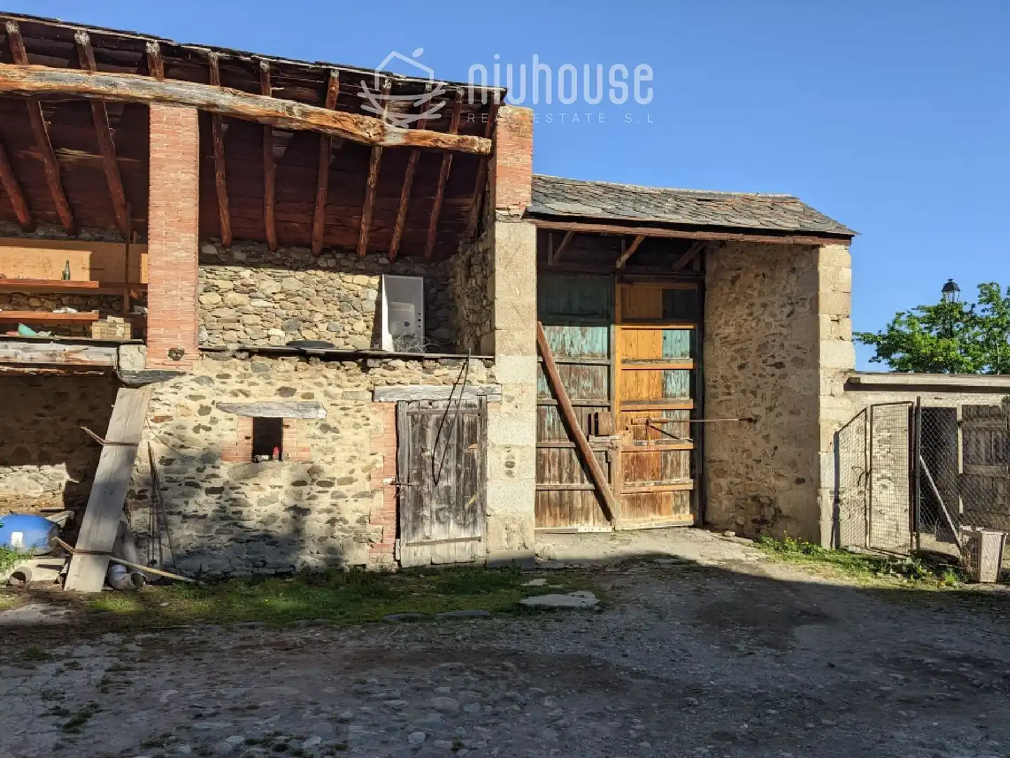 Casa rústica en venda a Prats, imagen 3