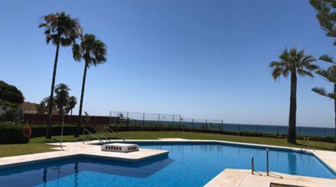 Foto 2 de Casa adosada en venta en Calahonda, Mijas