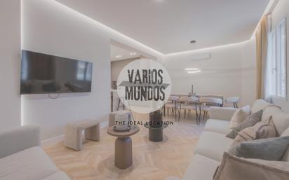 Living room of Flat to rent in  Madrid Capital  with Air Conditioner