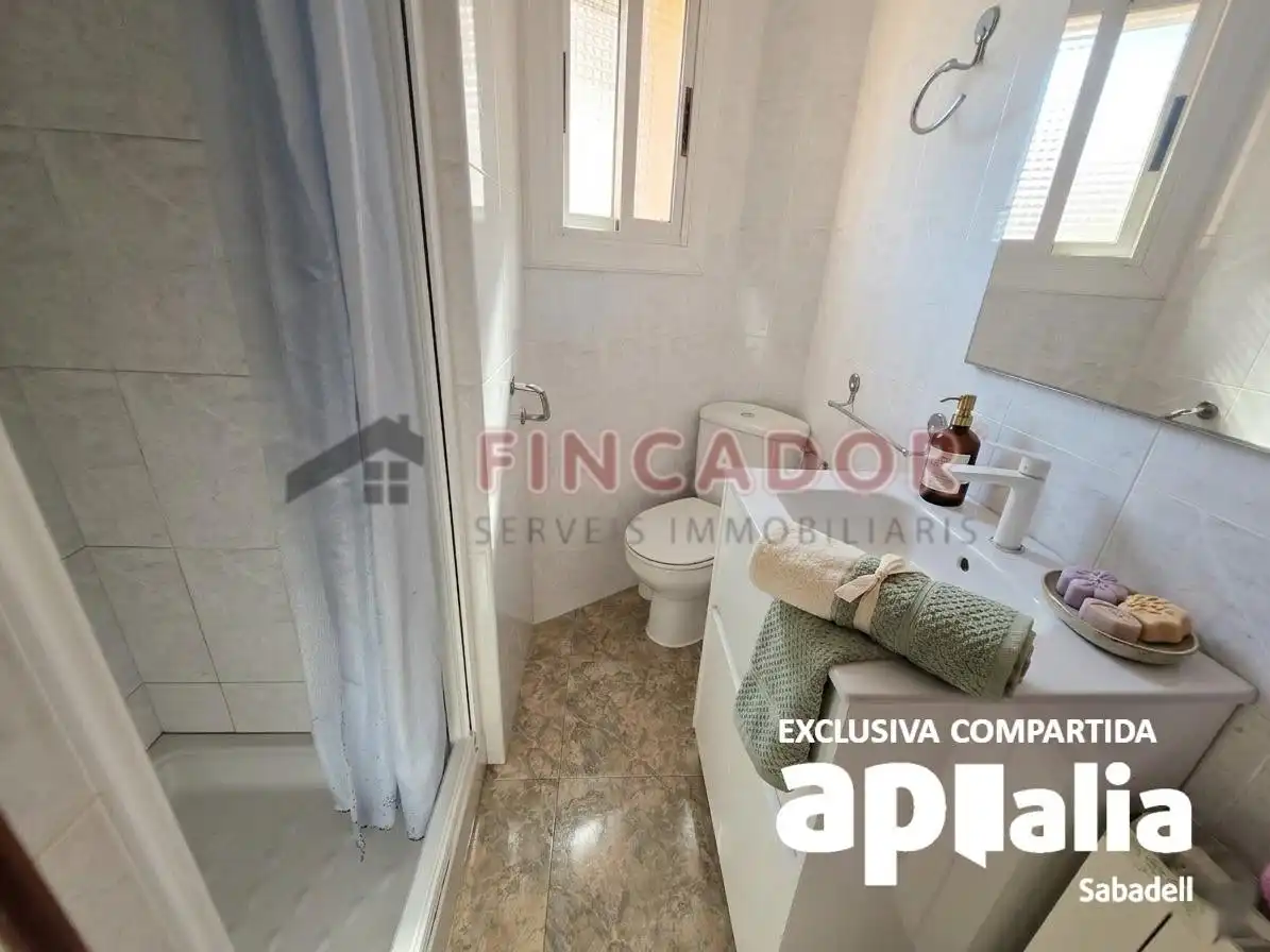 Appartement avec balcon à vendre à Carrer de Francesc Casañas, imagen 10