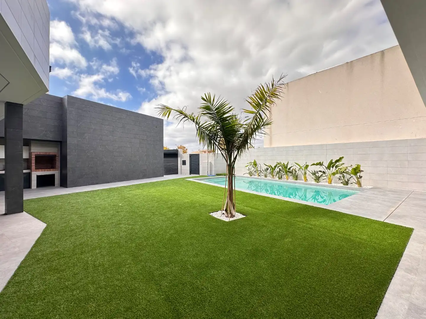 Piscina de Casa o chalet en venta en San Pedro del Pinatar con Aire acondicionado, Calefacción y Trastero