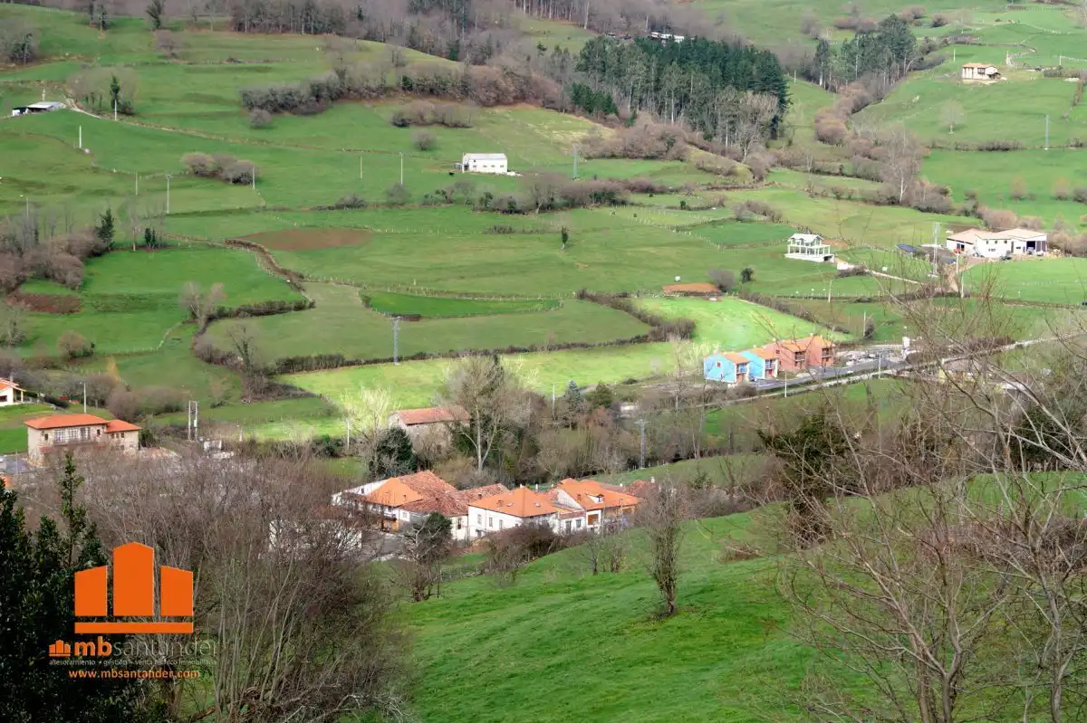 Terreny residencial en venda a Anievas, imagen 6