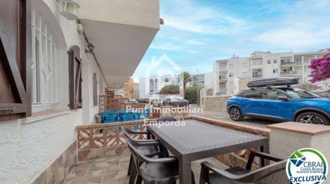 Foto 4 de Apartamento en venta en Calle Poblat Típic, Salins - Cavall de Mar, Empuriabrava