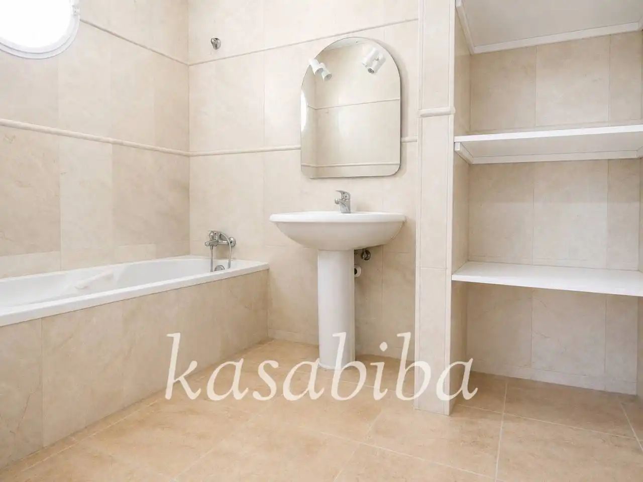 Bathroom of Houses for sale in Godelleta  with Private garden, Terrace and Swimming Pool
