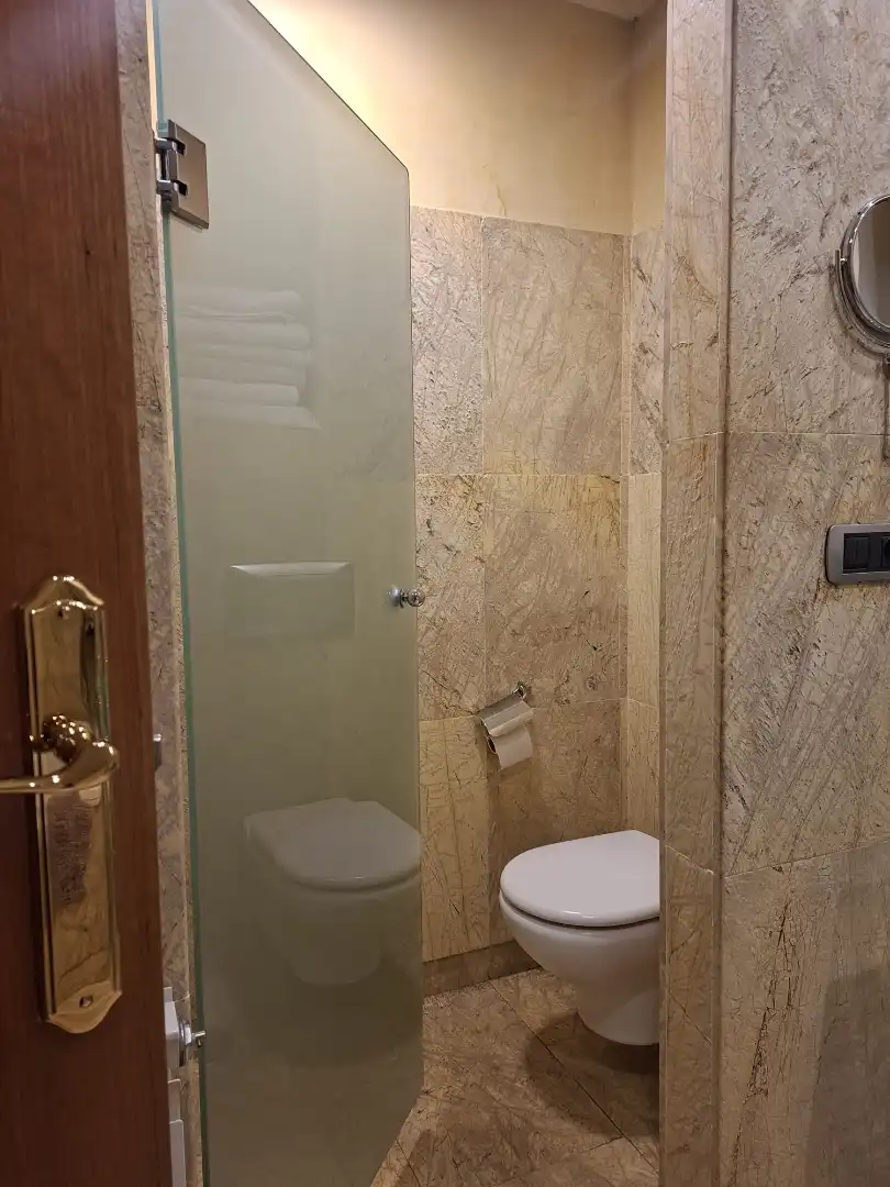 Baño de Casa adosada en venta en Granada con Aire acondicionado, Calefacción y Parquet