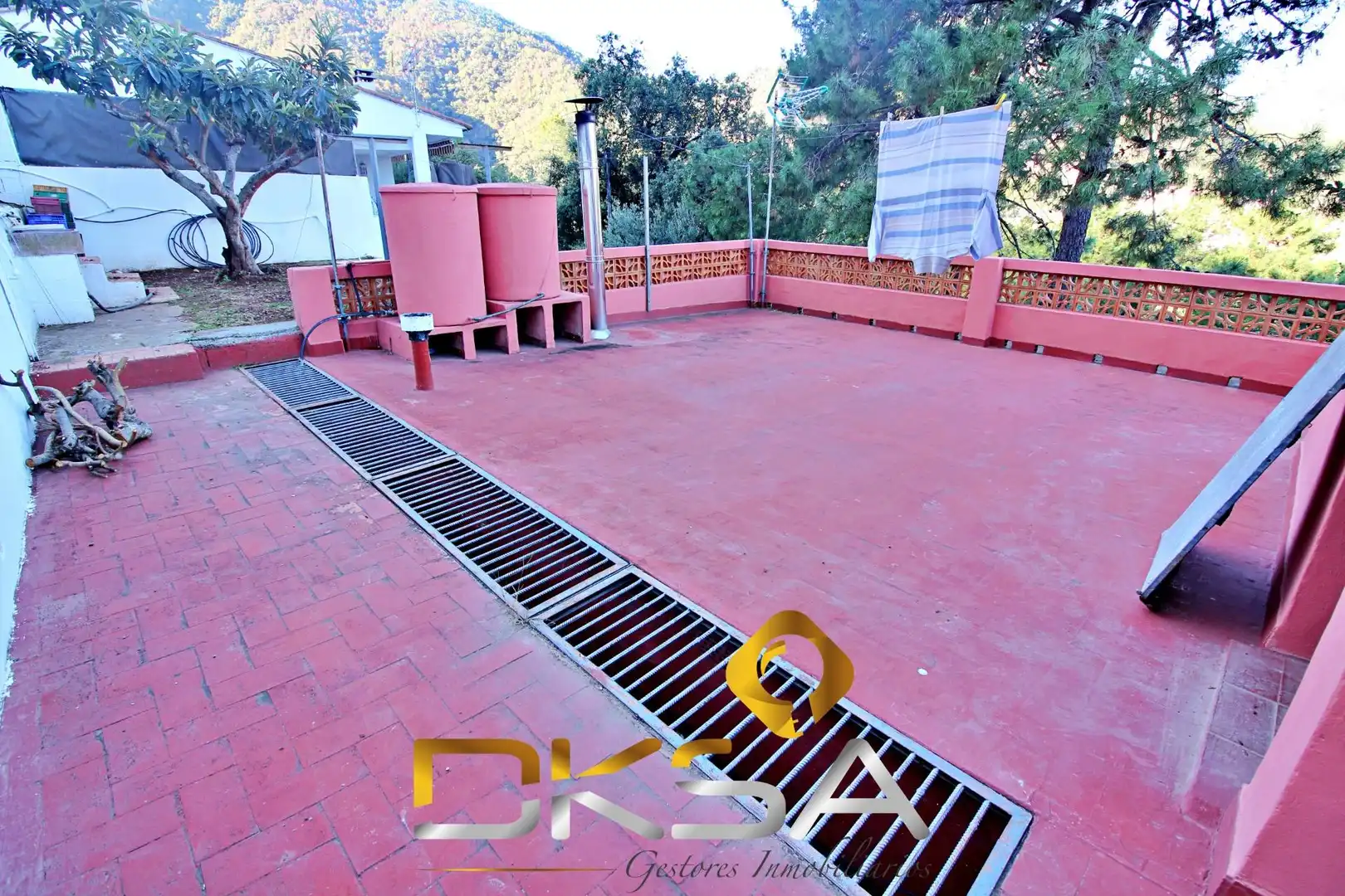 Exterior view of Houses for sale in Eslida  with Private garden, Terrace and Storage room