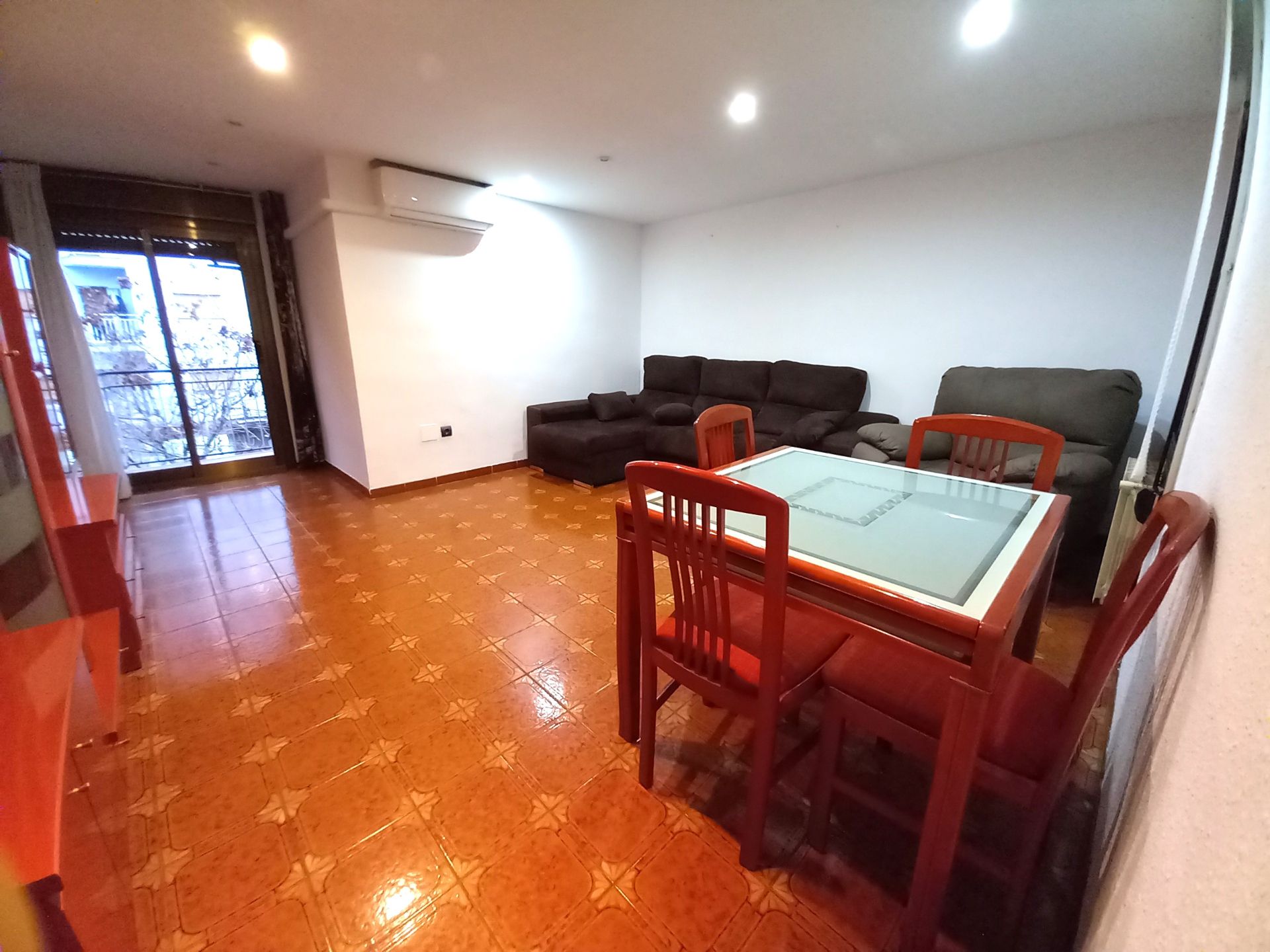 Pis en venda en Santa Coloma de Gramenet amb Aire condicionat, Calefacció i Balcó