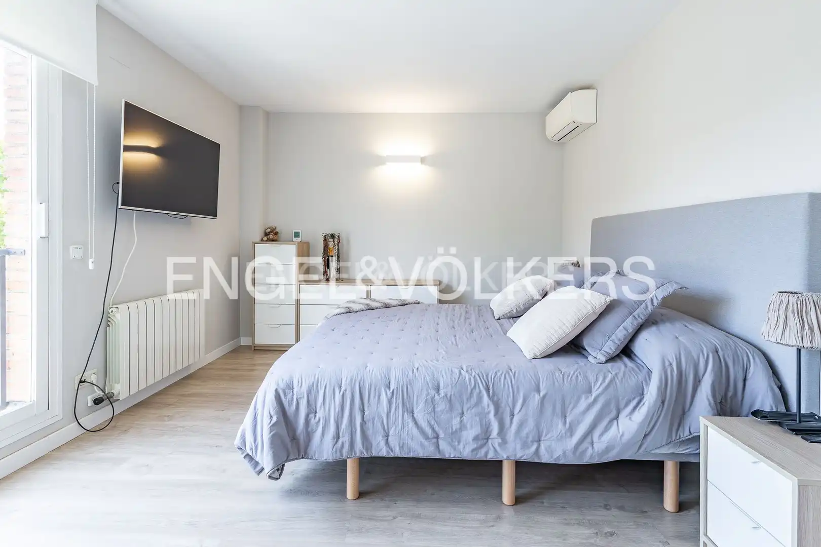Habitación de Casa o chalet en venta en El Masnou con Aire acondicionado, Calefacción y Jardín privado