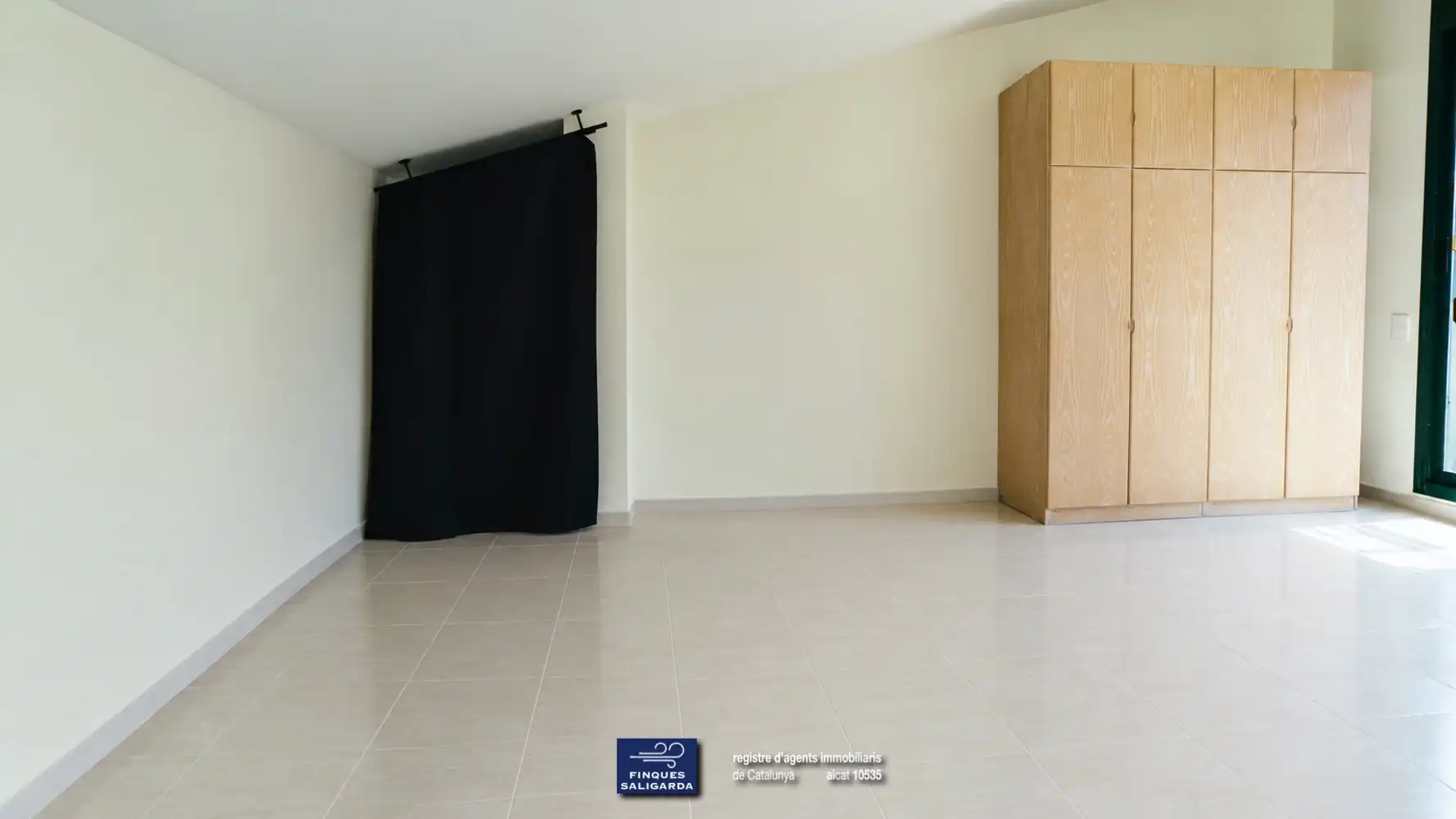 Dormitori de Casa adosada en venda en La Garriga amb Aire condicionat, Calefacció i Jardí privat