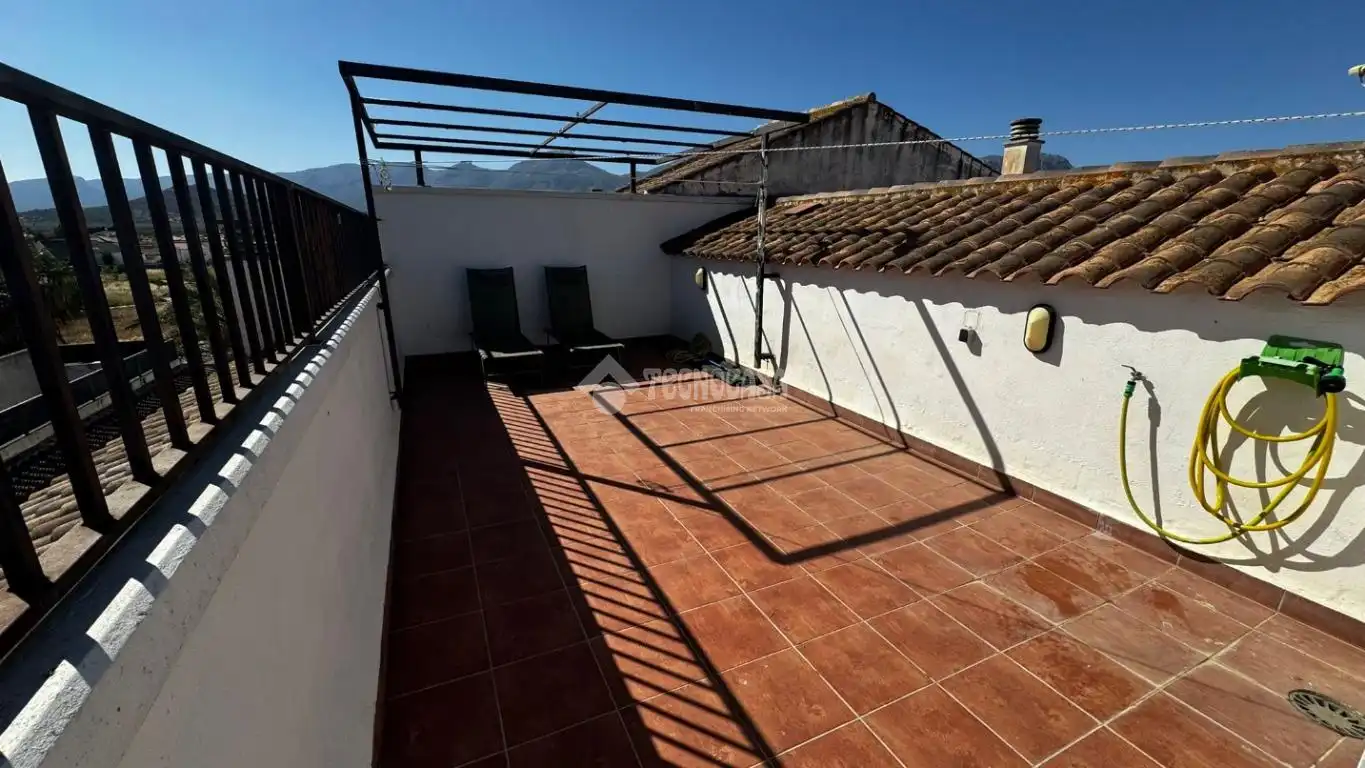 Terrassa de Pis en venda en Iznalloz