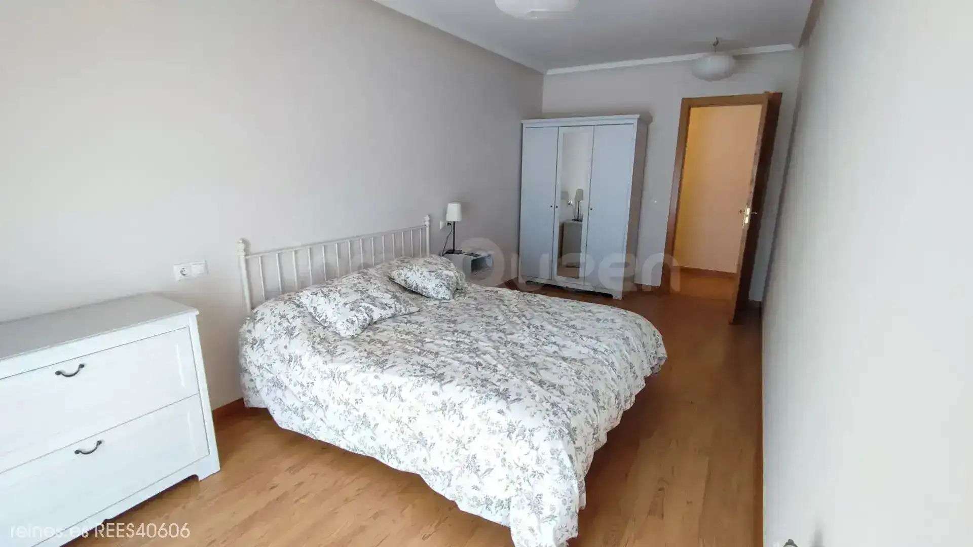 Habitación de Piso en venta en Soto del Barco con Calefacción y Amueblado