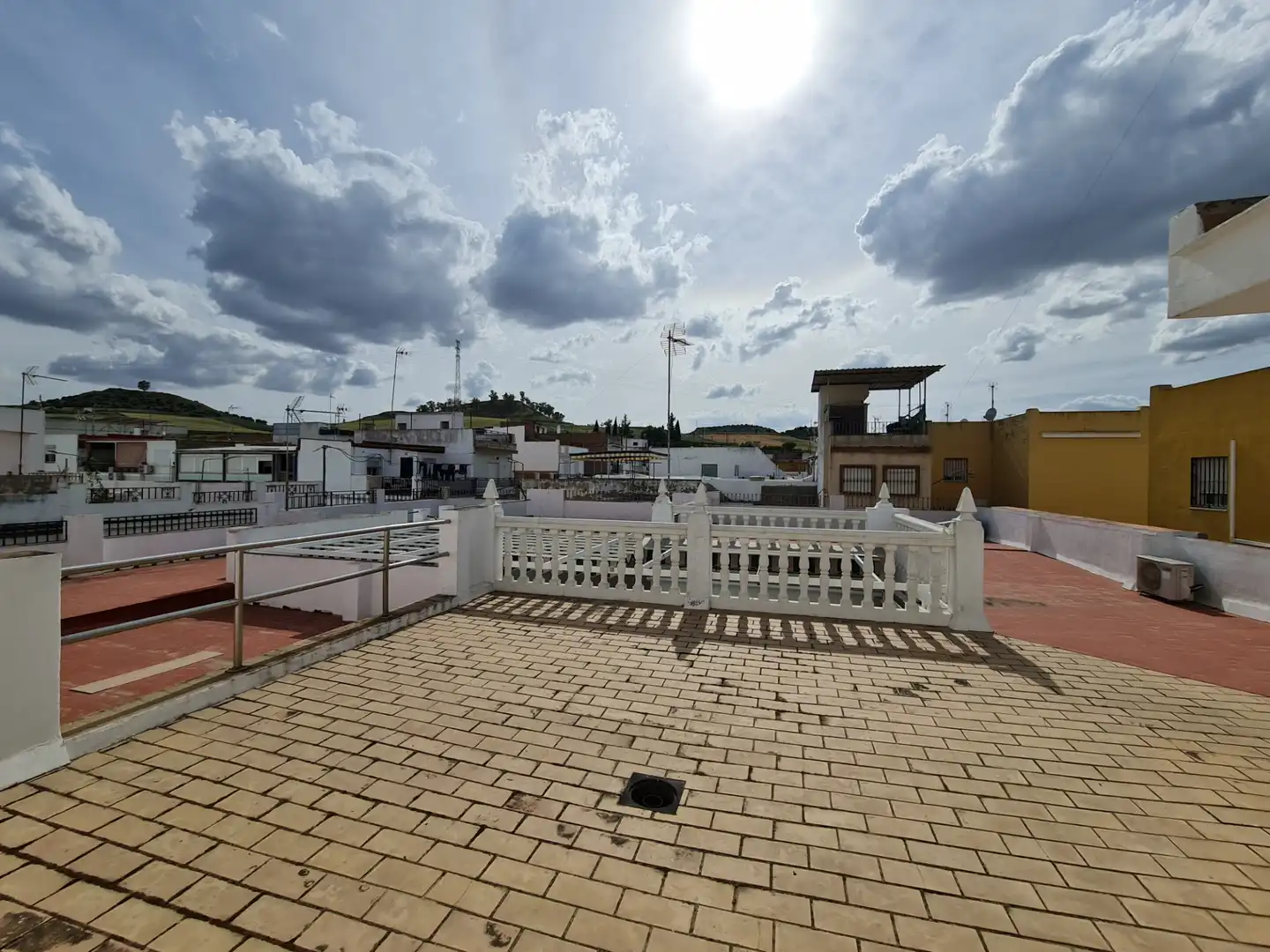 Terrace of Houses for sale in Camas  with Air Conditioner, Terrace and Storage room