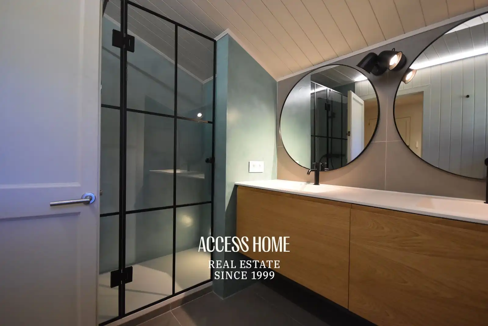 Bathroom of Houses for rent in Sant Vicenç de Montalt  with Air Conditioner, Heating and Swimming Pool