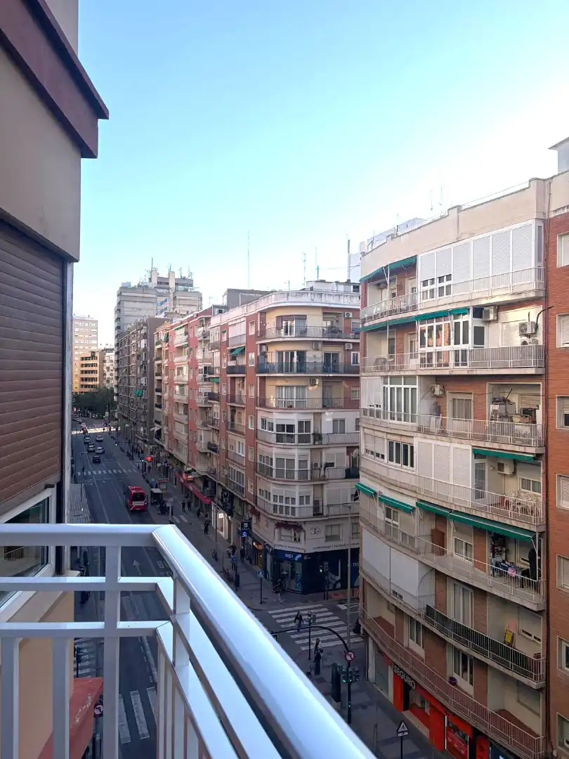 Vista exterior de Piso de alquiler en Murcia con Aire acondicionado, Calefacción y Parquet