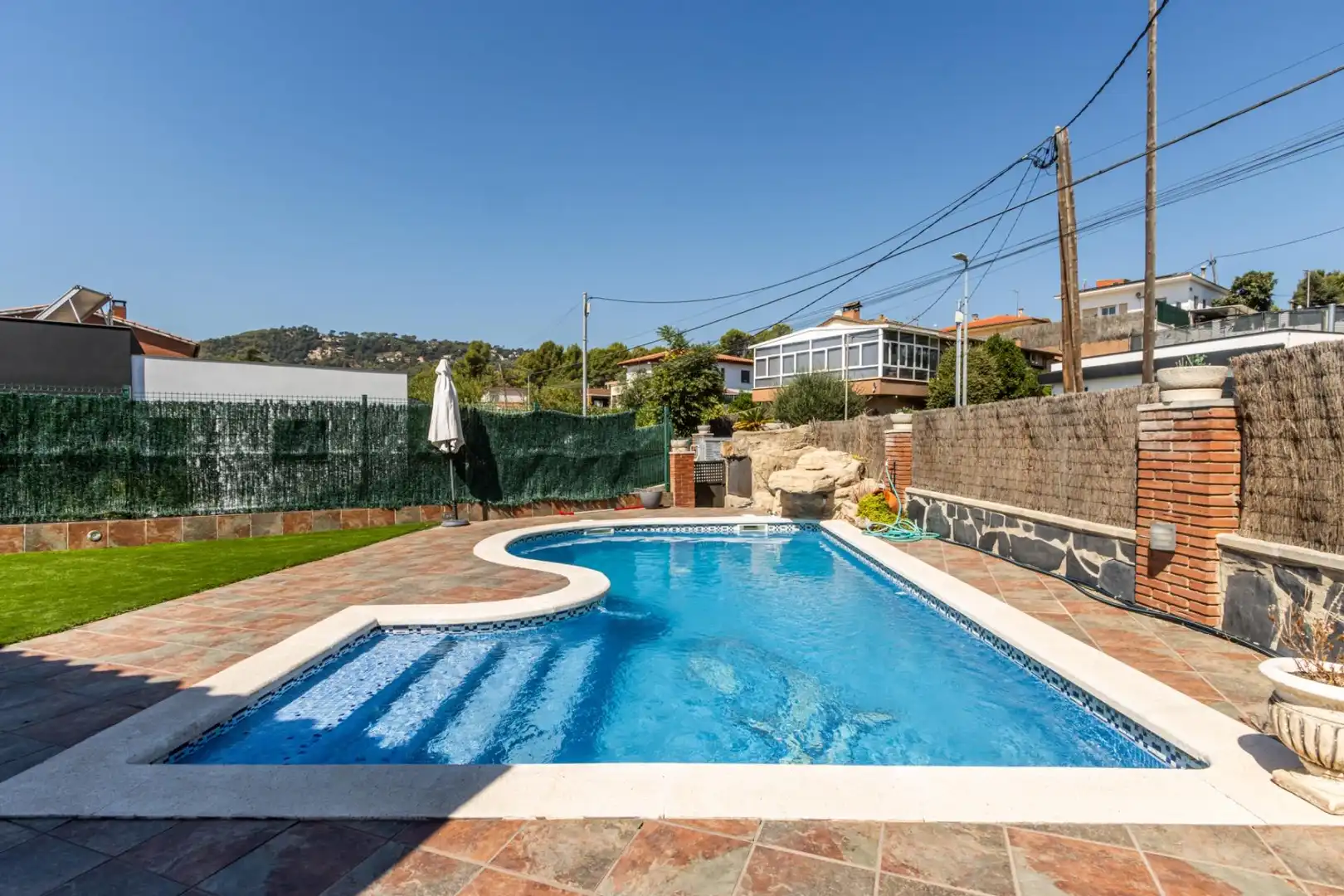 Villa con piscina in vendita a Airesol, imagen 2